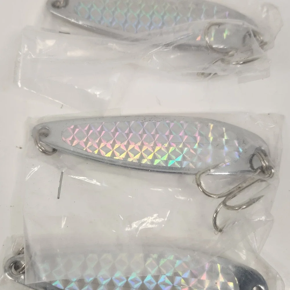 2oz Fishing Spoon Jig Treble Hook Holographic Laser casting crocodile Spoons New